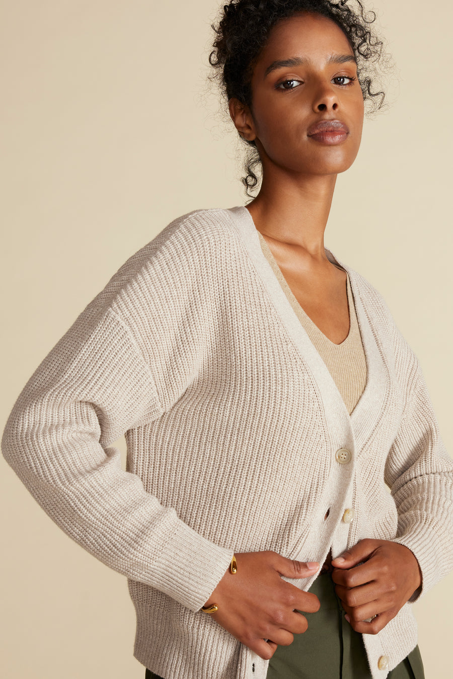 Amour Vert Palmer Cardigan Sweater Oatmeal