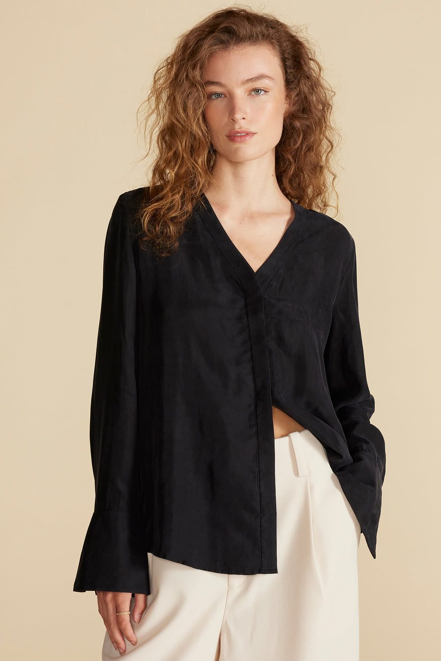 Dree Cupro V Neck Blouse - Black