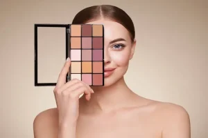 10 Best Eyeshadows for Young Women to Shine Brightly