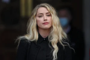 Amber Heard Body Measurements and Figure Details You Need to Know