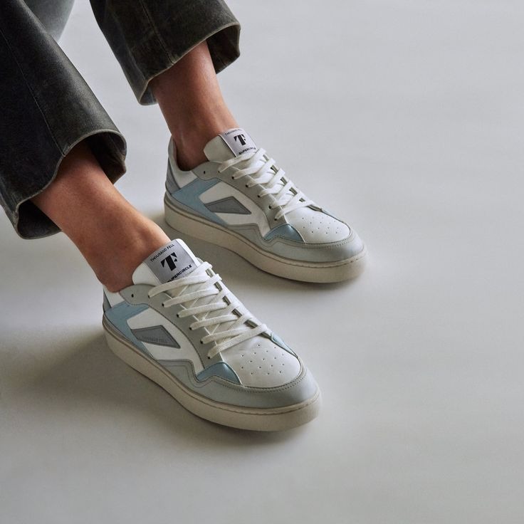 Court Sneaker