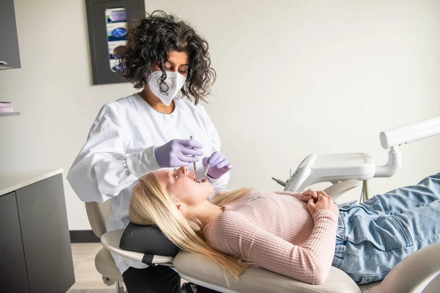 Dentist