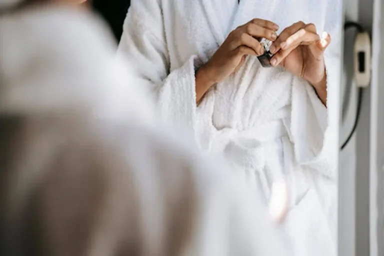 Eco-Conscious Women's Daily Wellness Rituals for Health