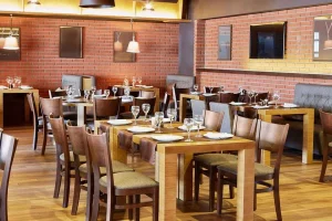 From Forest to Fork: How Ethically Sourced Wood Shapes Restaurant Tables