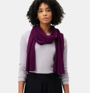 Experience the Softness of Jolie Recycled Cashmere Scarf 