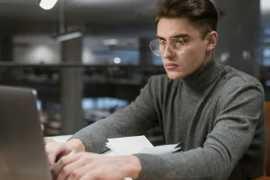 PaperWriter Review: How Humans Write And Why They’re Better Than AI