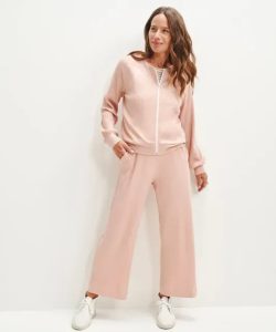 Piper Paris Rib Jacket for a Cozy & Chic Look This Season
