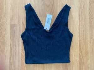 Rosa Paris Rib Tank: Effortless Style for Every Wardrobe