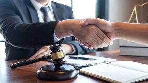What Makes a Personal Injury Lawyer Truly Effective in Court?