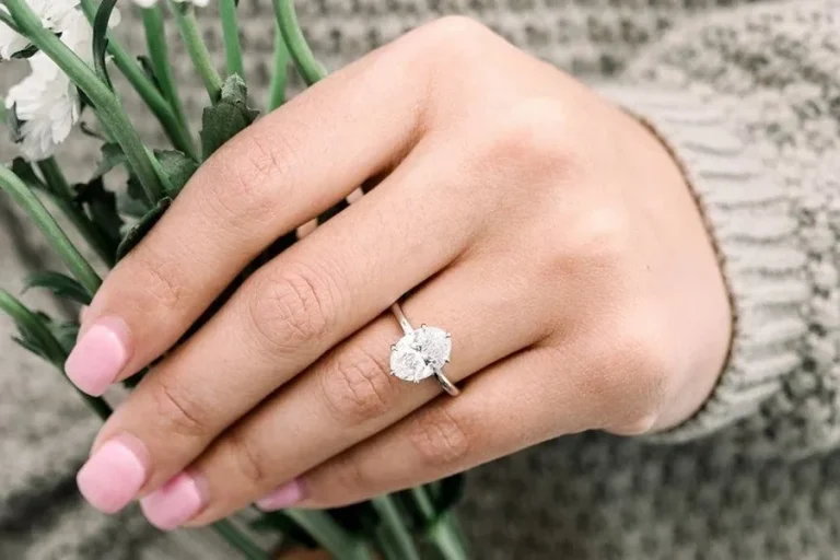 Why Solitaire Diamond Rings Remain a Timeless Choice