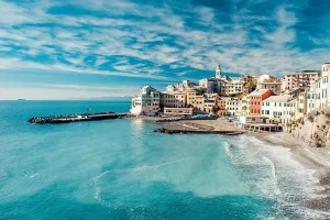 Best Time to Travel to Greece: A Seasonal Guide