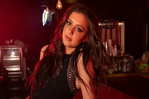 Lanie Gardner Age and Her Inspiring Journey to Music Stardom