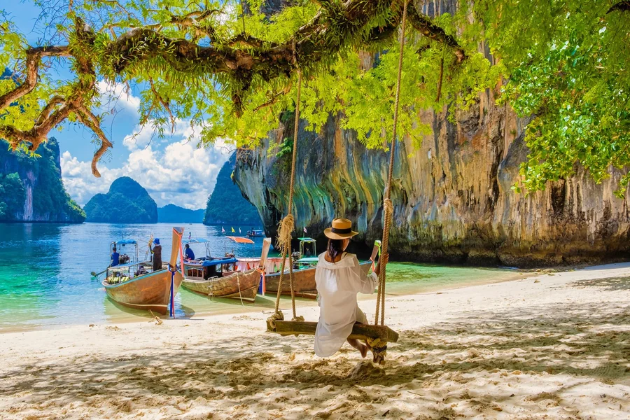 best time to travel to Thailand