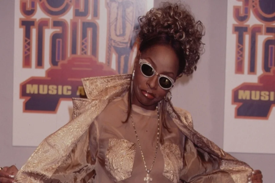 90’s Mary J Blige 90s Fashion