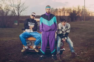 90s Mens Fashion: Iconic Styles Making a Cool Comeback