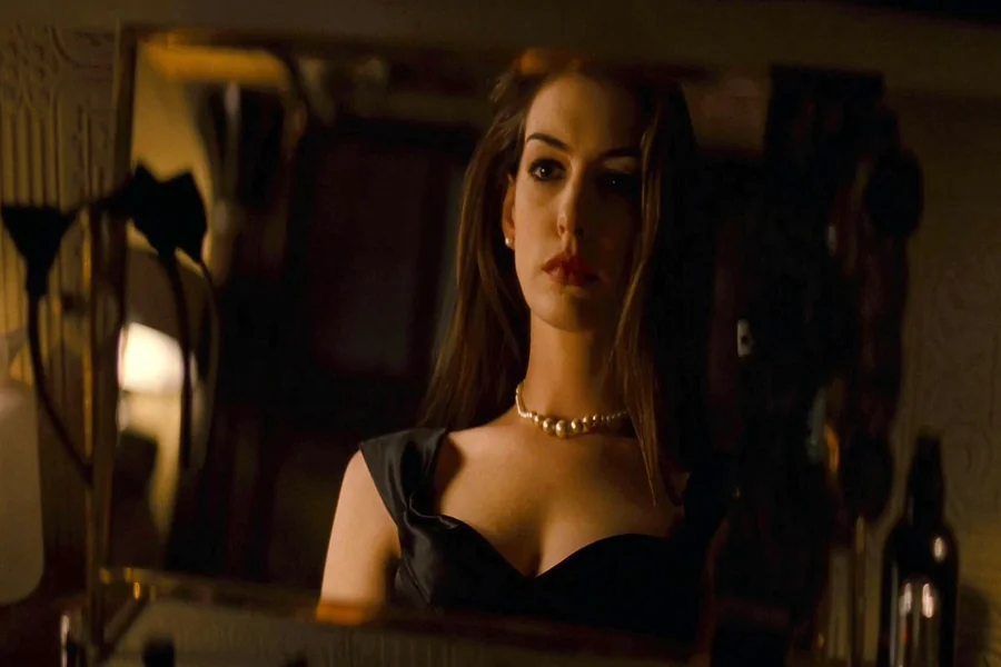 Anne Hathaway Catwoman