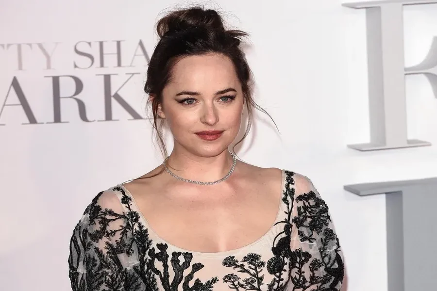 Dakota Johnson Biography