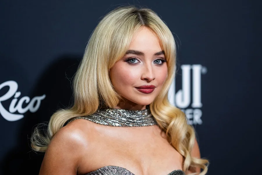 Sabrina Carpenter Biography