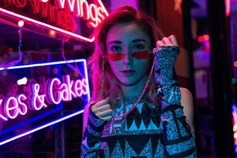 The Best Outfits for Each Type of Music Festival EDM, Hip Hop, and More