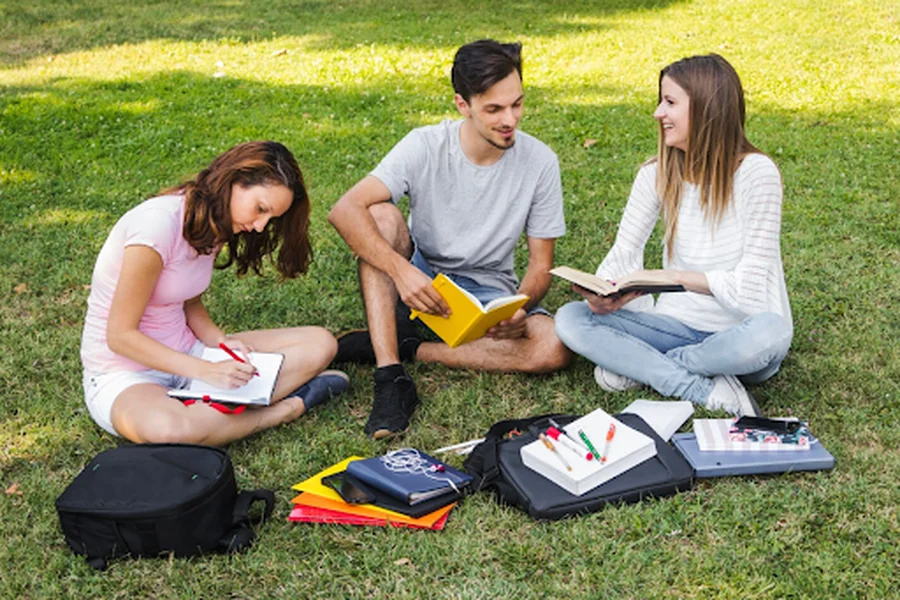 The Ways New Jersey Helps Teens Prepare for Life After High School