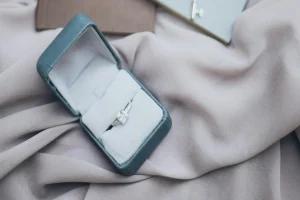 How To Buy Perfect Engagement Rings: Everything You Should Know