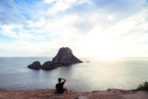 Why Clear Direction Systems Build Confidence for First-Time Visitors