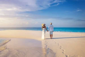Planning a Glamorous Honeymoon With Added Luxury