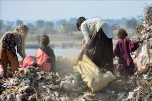 Charity and Global Poverty: Strategies for Lasting Change