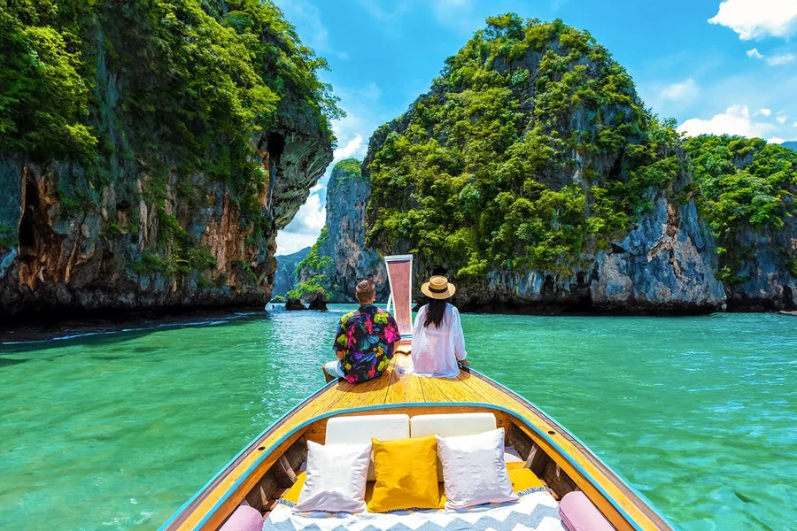 Glamorous Honeymoon Destinations