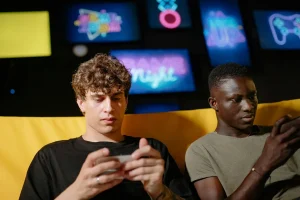 How Mobile-Friendly Platforms Are Changing At-Home Leisure