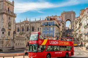 Top Tips for First-Time Visitors Using the Lisbon City Tour Bus