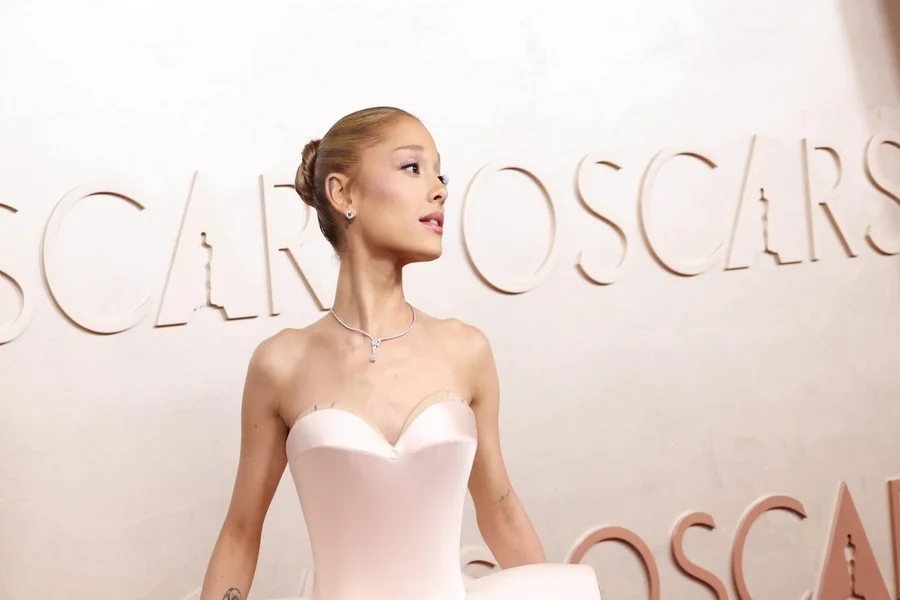 Ariana Grande Oscars