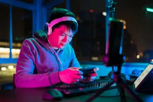 Mobile Gaming in 2026: Why Session Design Will Matter More Than Graphics