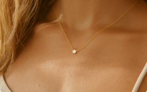 What Makes Opal a Timeless Choice in Modern Jewelry Collections?