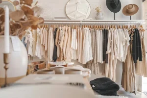 Building a Sustainable Wardrobe – Timeless Pieces That Reduce Fashion Waste