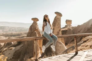 Cross Over Jeans That Combine Comfort and Edge