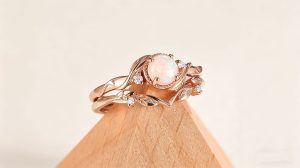 Opal Rings – How to Choose a Colorful Gemstone Ring That Feels Personal