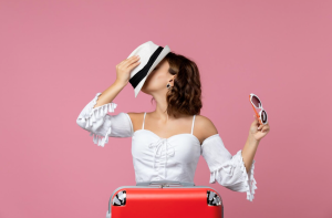 Carry-On Chic – Packing for a Weekend of Glamour