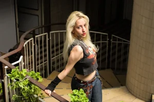 Ed Hardy Crop Top Styles That Define Y2K Fashion