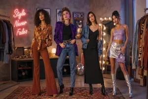 Retro Fashion Trends: How Vintage Style Became Modern Again