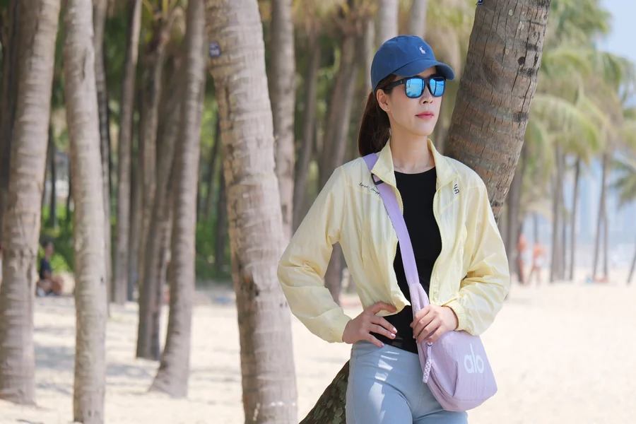 Emerald Isle & Satsuma Breeze: Alo Yoga’s Must-Have Summer Color Collections