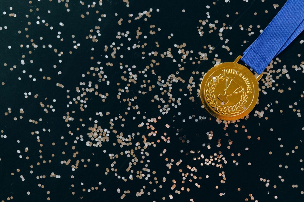 The Science of Winning Spins: Maximizing Bonus Rounds and Progressive Multipliers