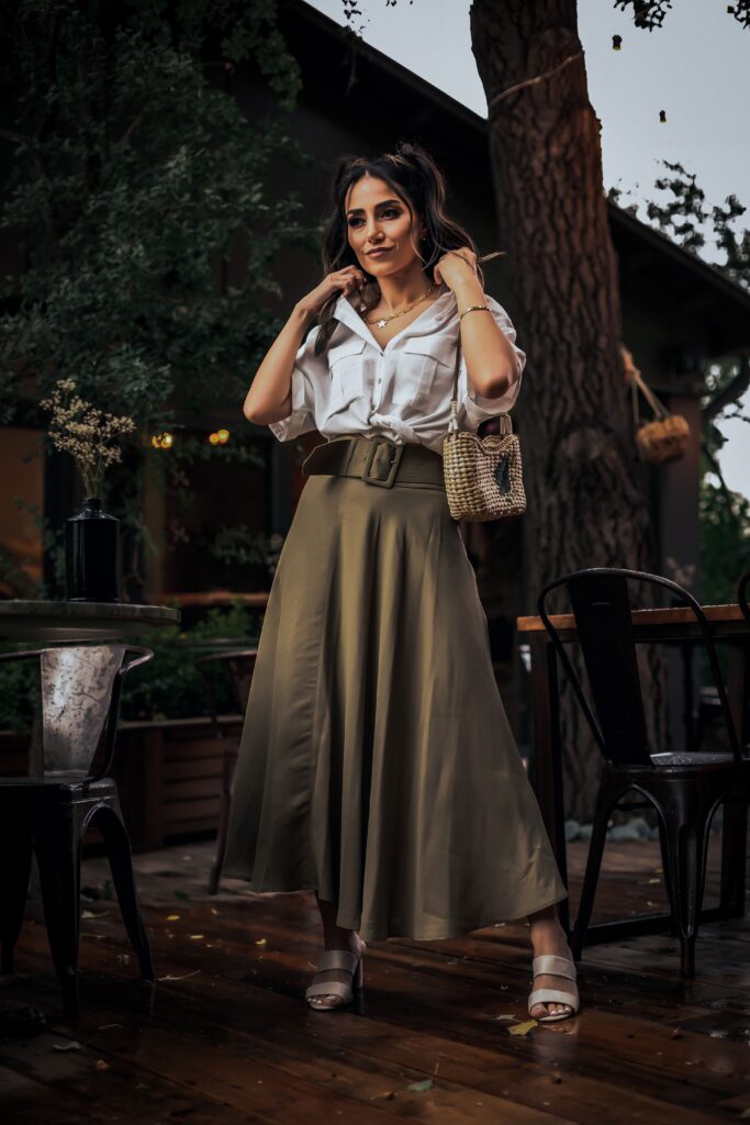 khaki skirt