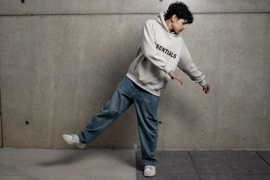 Essentials Hoodie Australia: A Modern Streetwear Essential