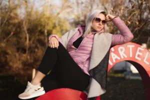 Pink Puffer Vest Style Guide for Warm and Trendy Outfits