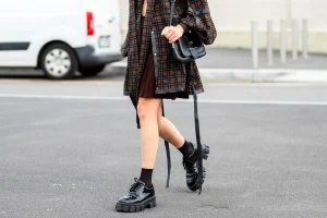 How to Choose the Right Shoes for a Gothic Outfit